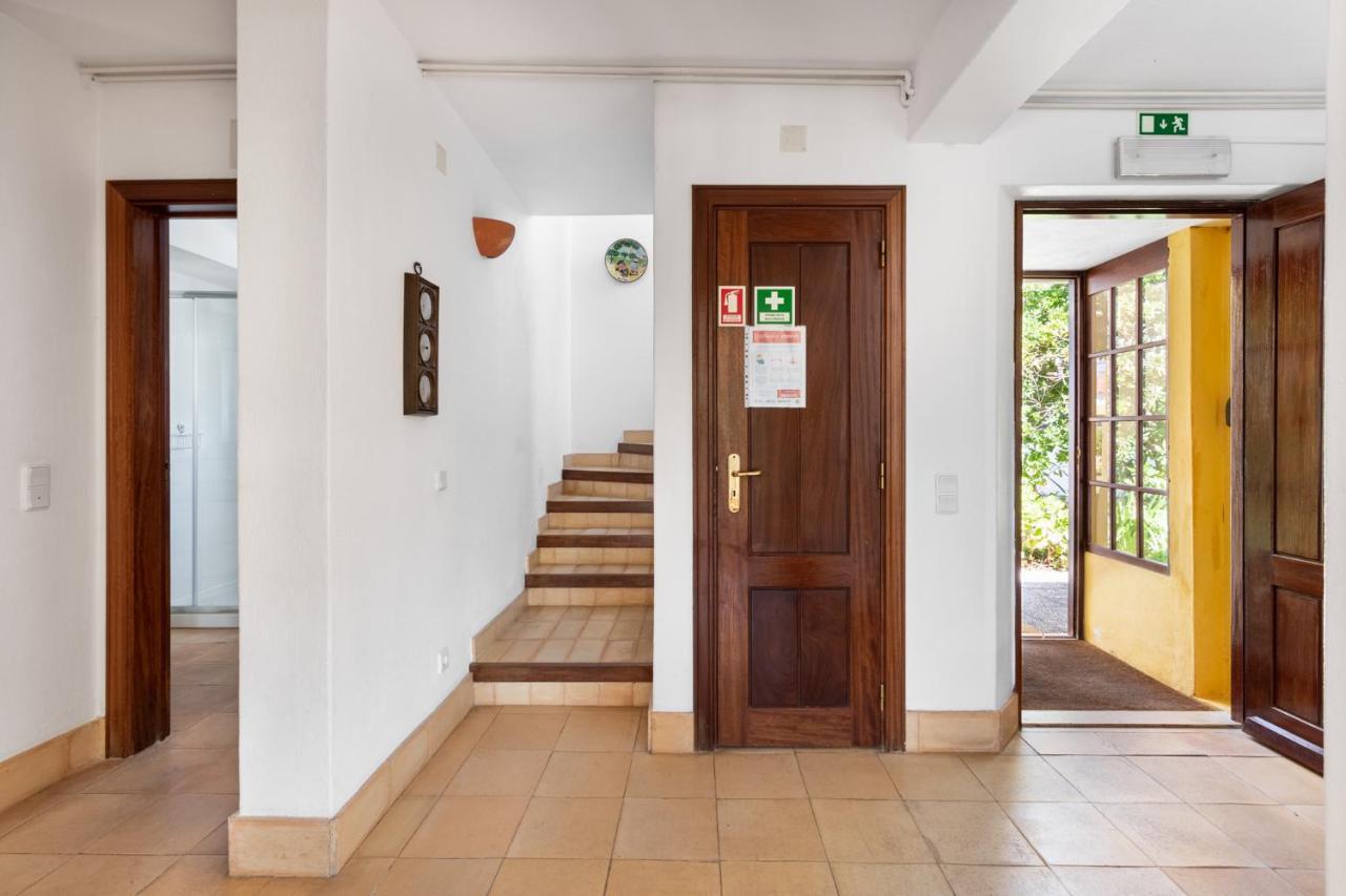 Joivy 3-Br Cottage With Terrace And Garden In Colares Sintra Exterior foto